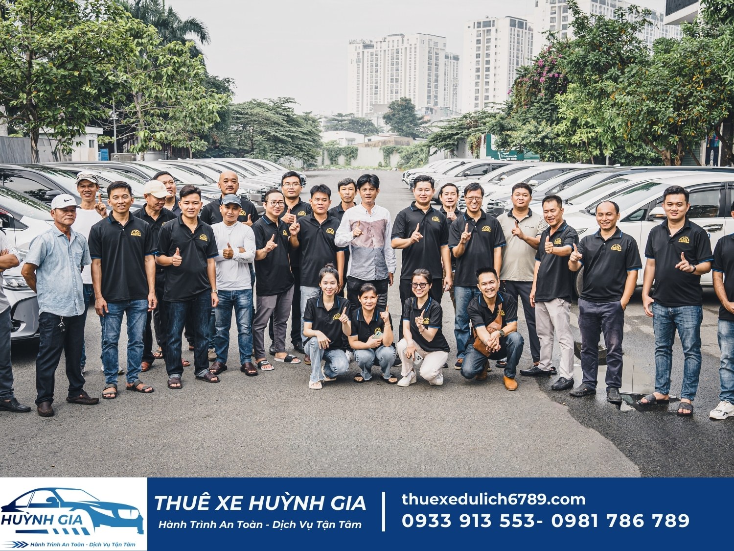 Nhân viên Huỳnh Gia