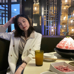 Chị Nguyễn Hương / Quận Thủ Đức