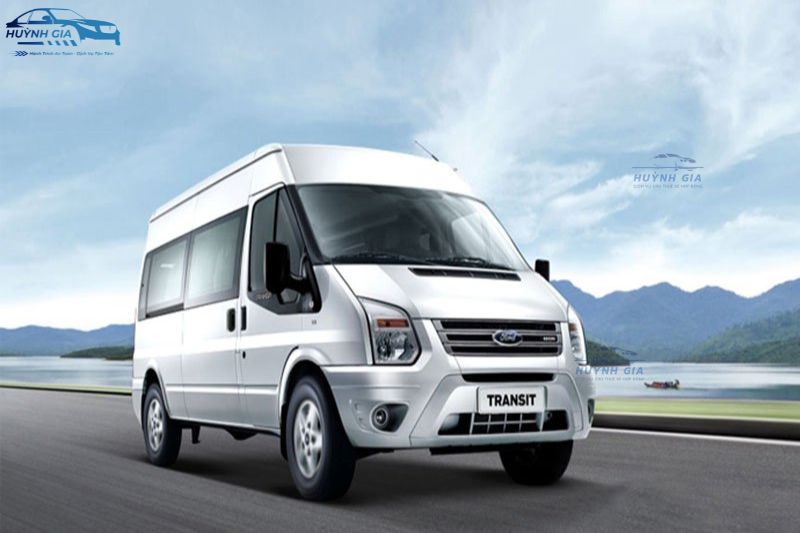Dịch vụ cho thuê xe Ford Transit có lái tại TpHCM