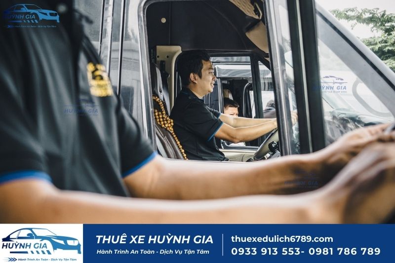 Thuê xe đi Tiền Giang từ Sài Gòn giá sập sàn