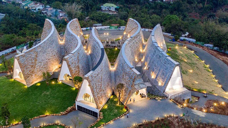 Báo giá cho thuê xe du lịch Buôn Ma Thuột - Đắk Lắk giá rẻ nhất 2024