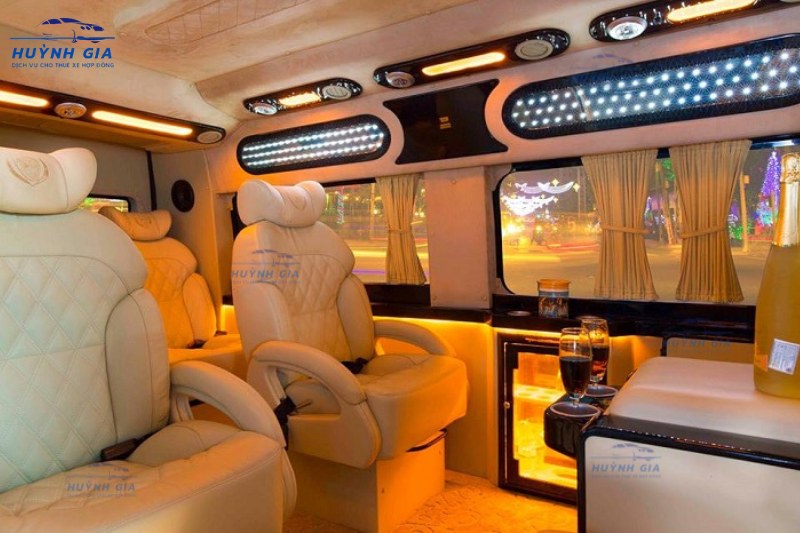 Thuê xe Limousine 9 chỗ - 16 chỗ - 29 chỗ tại TpHCM